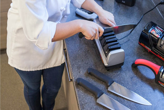 Pouvez-vous utiliser un aiguillon de couteau électrique sur un couteau de chef japonais?