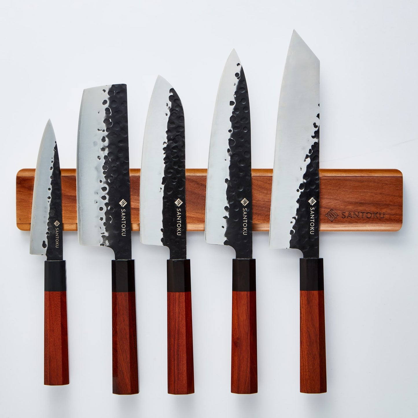 Ensemble de minato avec une grille de couteau en bois magnétique