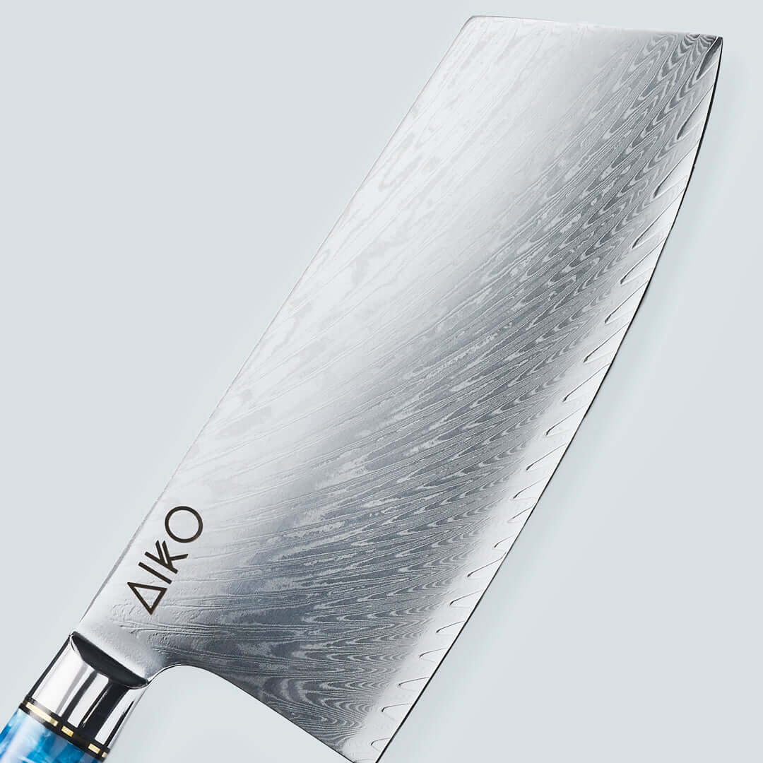 Aiko Bleu (あいこ, アイコ) Damas Steel Couteau avec manche en résine bleu colorée
