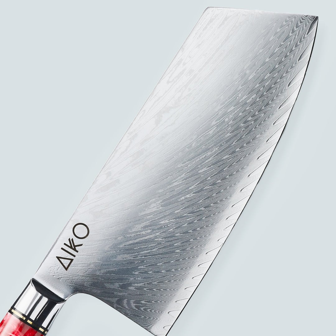 Aiko rød (あいこ, アイコ) Damaskus stålkniv med farvet rødt harpikshåndtag