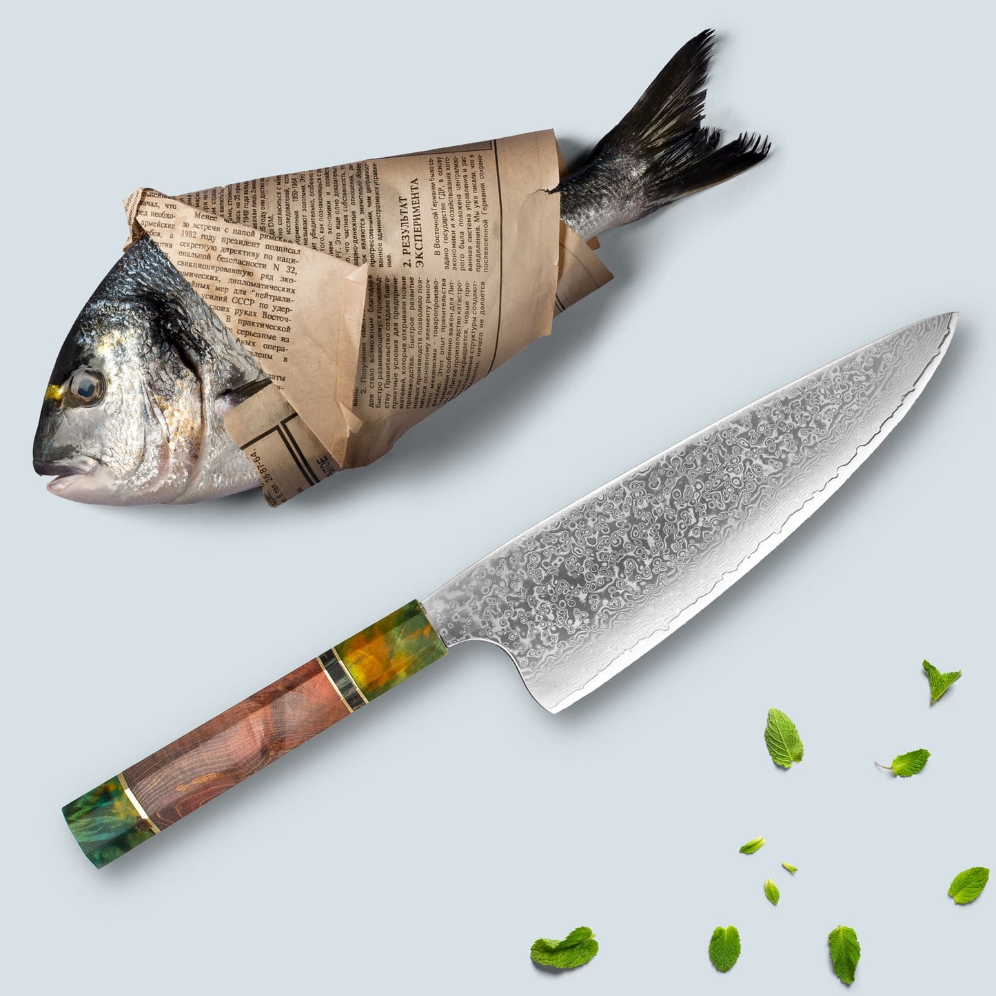Ichika (いちか) Damaskus stålkniv med farvet ottekantet håndtag