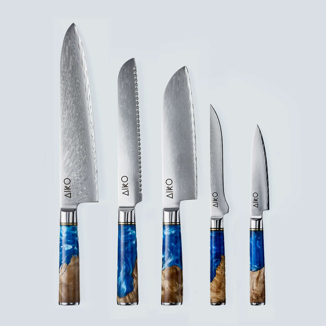 Aiko Blue (あいこ, アイコ) Damaskus stålkniv med farvet blå harpikshåndtag