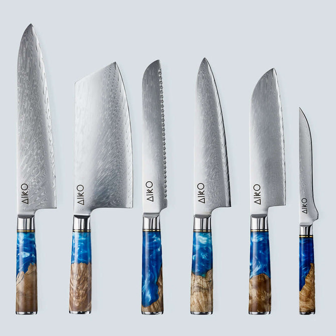 Aiko Blue Damascus stalen mes met gekleurd blauw harshandvat